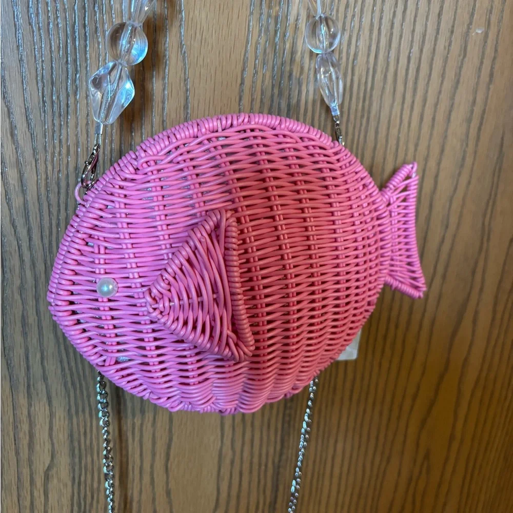 Tommy Bahama Pink Woven Wicker Pink Fish 🐠🩷 Crossbody Purse Clear Bead Bag NWT - Picture 2 of 8